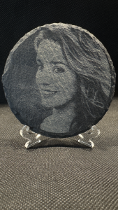 Ronde leisteen met eigen ontwerp